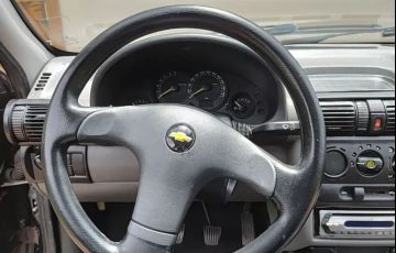 Chevrolet Classic LS 1.0 VHCE (Flex)