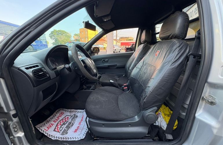 Fiat Strada 1.4 MPi Hard Working CS 8v - Foto #7