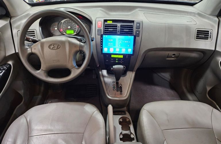 Hyundai Tucson 2.0 MPFi GLS 16V 143cv 2wd - Foto #2