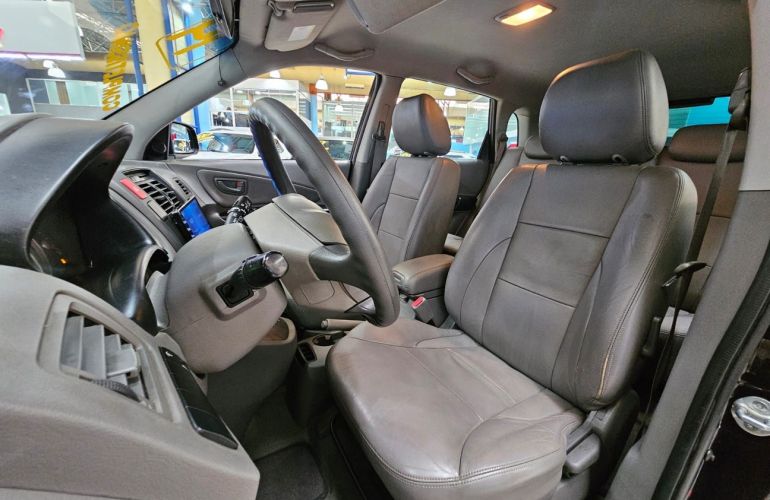 Hyundai Tucson 2.0 MPFi GLS 16V 143cv 2wd - Foto #5