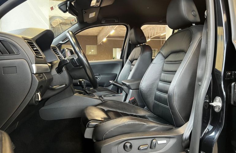 Volkswagen Amarok 3.0 V6 TDi Highline Extreme CD 4motion - Foto #4