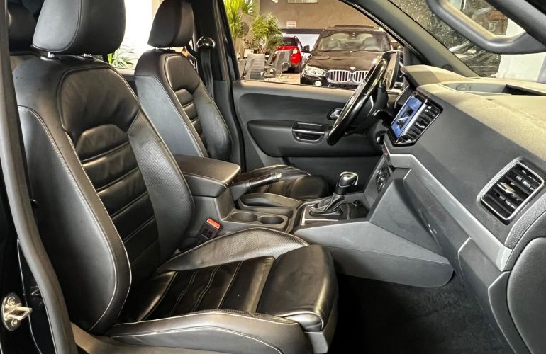 Volkswagen Amarok 3.0 V6 TDi Highline Extreme CD 4motion - Foto #8
