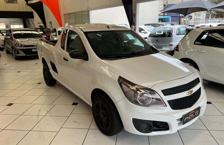 Chevrolet Montana 1.4 MPFi LS CS 8v - Foto #2