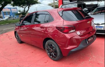 Chevrolet Onix 1.0 - Foto #4