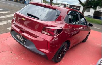 Chevrolet Onix 1.0 - Foto #5