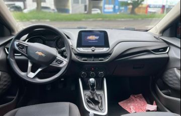 Chevrolet Onix 1.0 - Foto #7