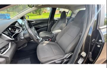 Chevrolet Onix Plus 1.0 Turbo LTZ (Aut) - Foto #7