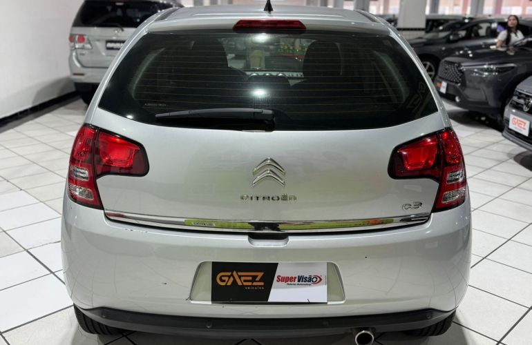 Citroën C3 1.6 VTi 120 Exclusive E - Foto #10