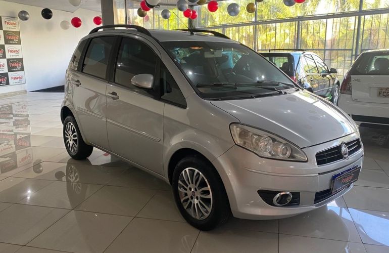 Fiat Idea 1.4 MPi Attractive 8v - Foto #5