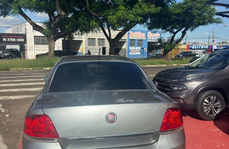 Fiat Linea 1.9 MPi Absolute 16v - Foto #2