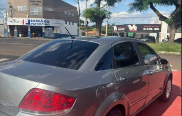 Fiat Linea 1.9 MPi Absolute 16v - Foto #6