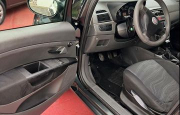 Fiat Punto 1.4 8v - Foto #6