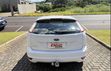 Ford Focus Hatch S 1.6 16V TiVCT - Foto #5