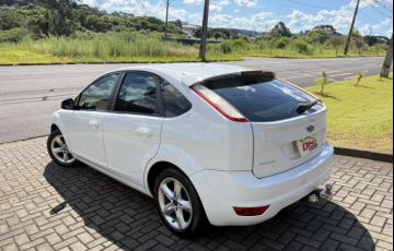 Ford Focus Hatch S 1.6 16V TiVCT - Foto #6
