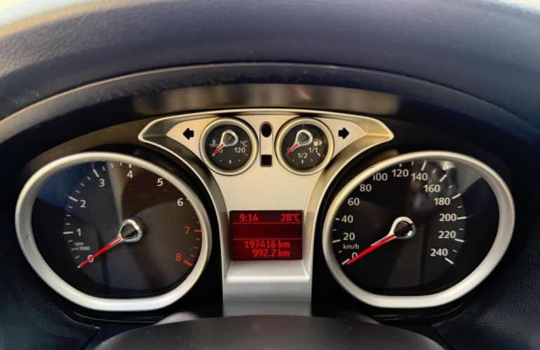 Ford Focus Hatch S 1.6 16V TiVCT - Foto #10