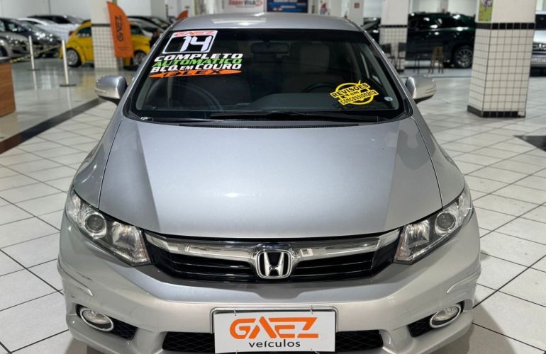 Honda Civic 2.0 LXR 16v - Foto #5