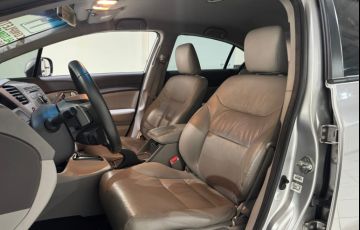 Honda Civic 2.0 LXR 16v - Foto #9