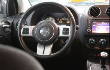 Jeep Compass 2.0 Sport 4x2 16v - Foto #8