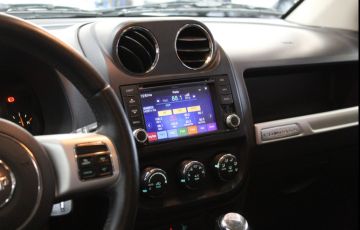 Jeep Compass 2.0 Sport 4x2 16v - Foto #10