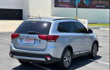 Mitsubishi Outlander 2.0 16v - Foto #3