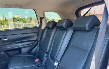 Mitsubishi Outlander 2.0 16v - Foto #9