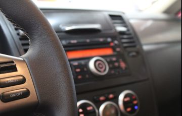 Nissan Tiida 1.8 SL 16v - Foto #8