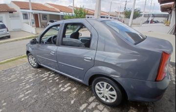 Renault Logan Expression 1.0 16V (Flex) - Foto #4