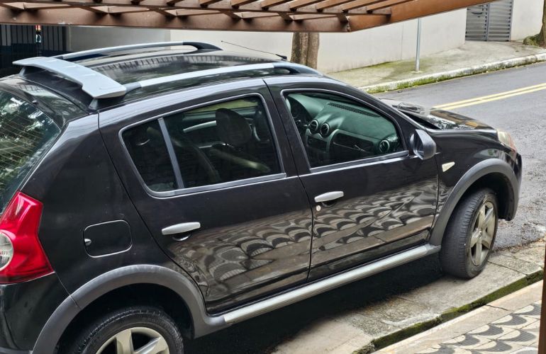 Renault Sandero Stepway 1.6 16V (Flex) - Foto #2