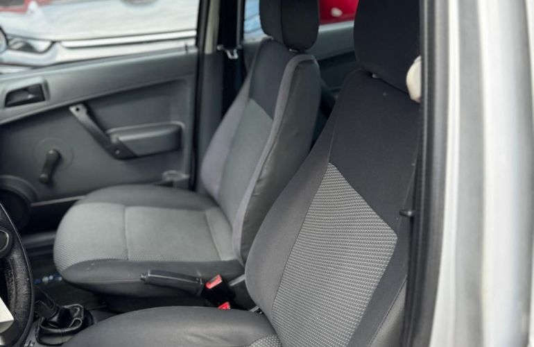 Volkswagen Gol 1.0 12v MPi Totalflex - Foto #4