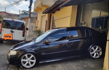 Chevrolet Astra Hatch Advantage 2.0 (Flex) - Foto #2