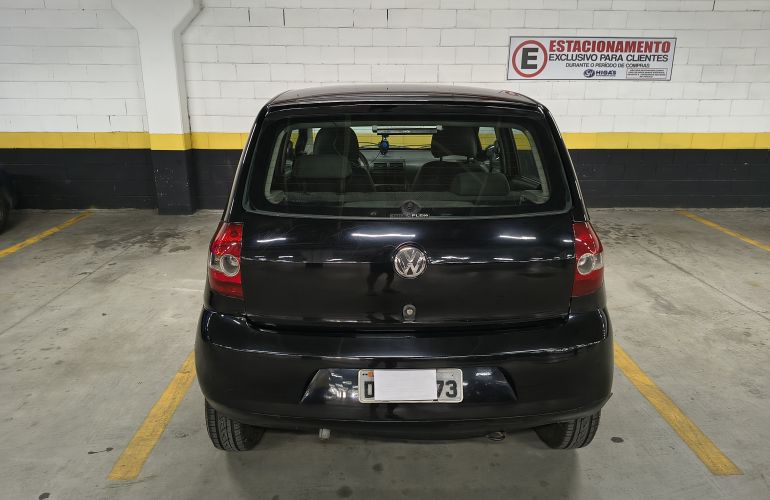 Volkswagen Fox 1.0 8V (Flex) - Foto #5
