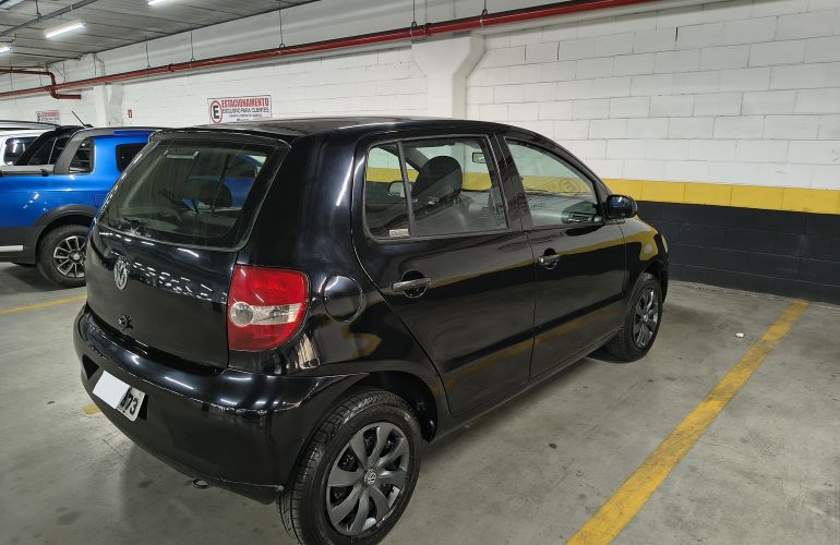 Volkswagen Fox 1.0 8V (Flex) - Foto #6