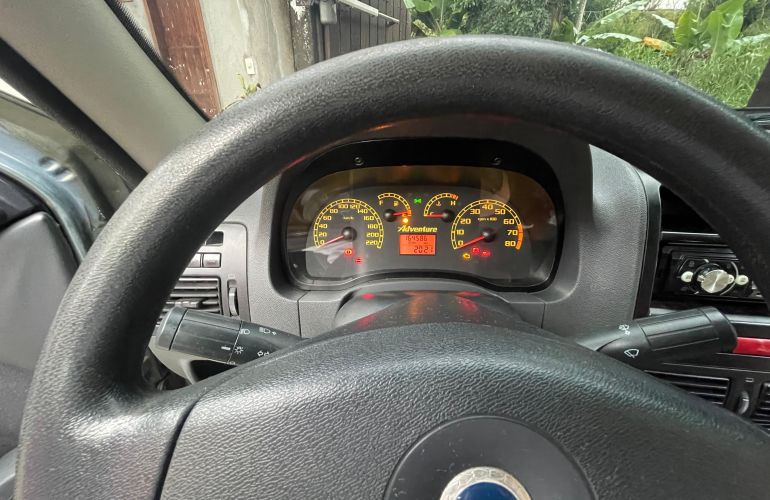 Fiat Strada Adventure 1.8 8V (Flex) (Cabine Estendida) - Foto #2