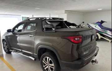 Fiat Toro Volcano 2.0 diesel AT9 4x4