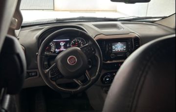 Fiat Toro Volcano 2.0 diesel AT9 4x4 - Foto #5