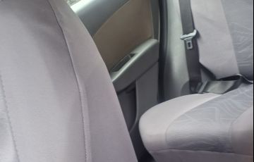 Fiat Palio Essence 1.6 16V (Flex) - Foto #1