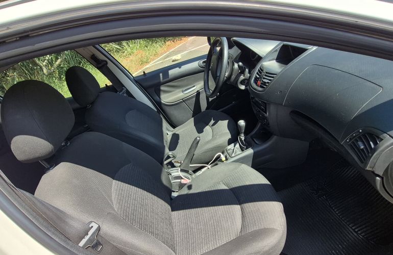 Peugeot 207 Hatch Blue Lion 1.4 (Flex) - Foto #4
