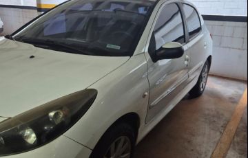 Peugeot 207 Hatch Active 1.4 (Flex) - Foto #1