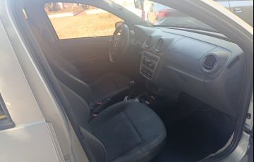 Volkswagen Voyage 1.0 TEC Trendline (Flex) - Foto #3
