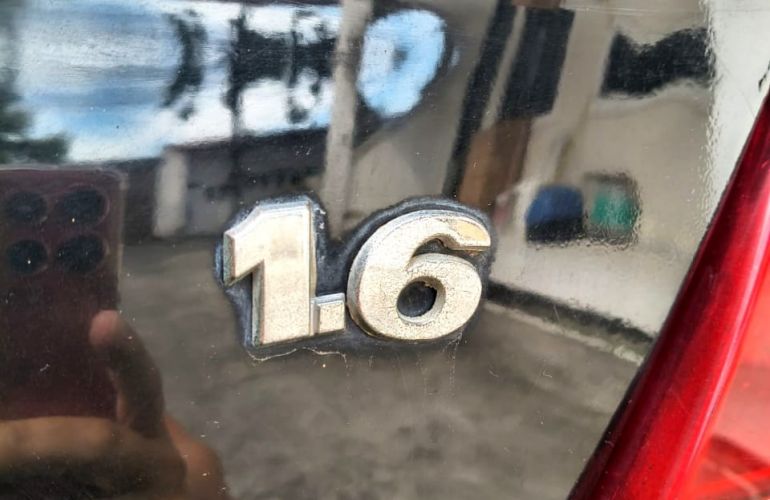 Volkswagen Gol 1.6 (G5) (Flex) - Foto #2