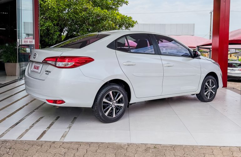 Toyota Yaris Sedan 1.5 XLS Connect CVT - Foto #4