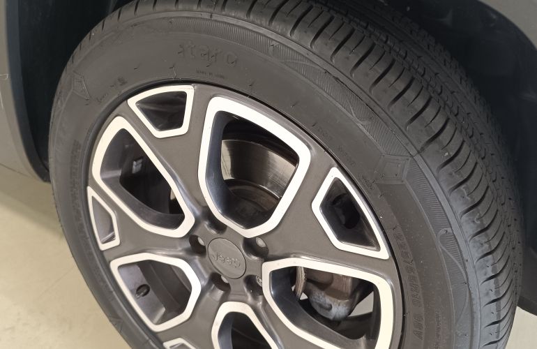Jeep Renegade 1.8 Longitude (Aut) - Foto #9