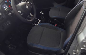 Renault Kwid 1.0 Intense - Foto #1