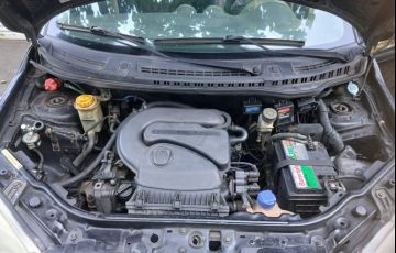 Fiat Uno Vivace 1.0 8V (Flex) 4p - Foto #6