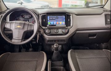 Chevrolet S10 2.8 CTDI LS 4WD (Cab Dupla) - Foto #5