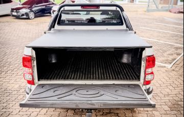 Chevrolet S10 2.8 CTDI LS 4WD (Cab Dupla) - Foto #6
