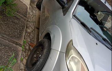Ford Fiesta Sedan 1.6 Rocam (Flex) - Foto #1