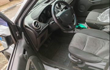 Ford Fiesta Sedan 1.6 Rocam (Flex) - Foto #4