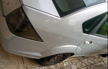 Ford Fiesta Sedan 1.6 Rocam (Flex) - Foto #6