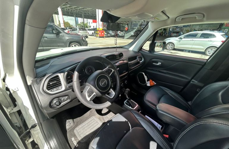 Jeep Renegade 1.8 (Aut) - Foto #8